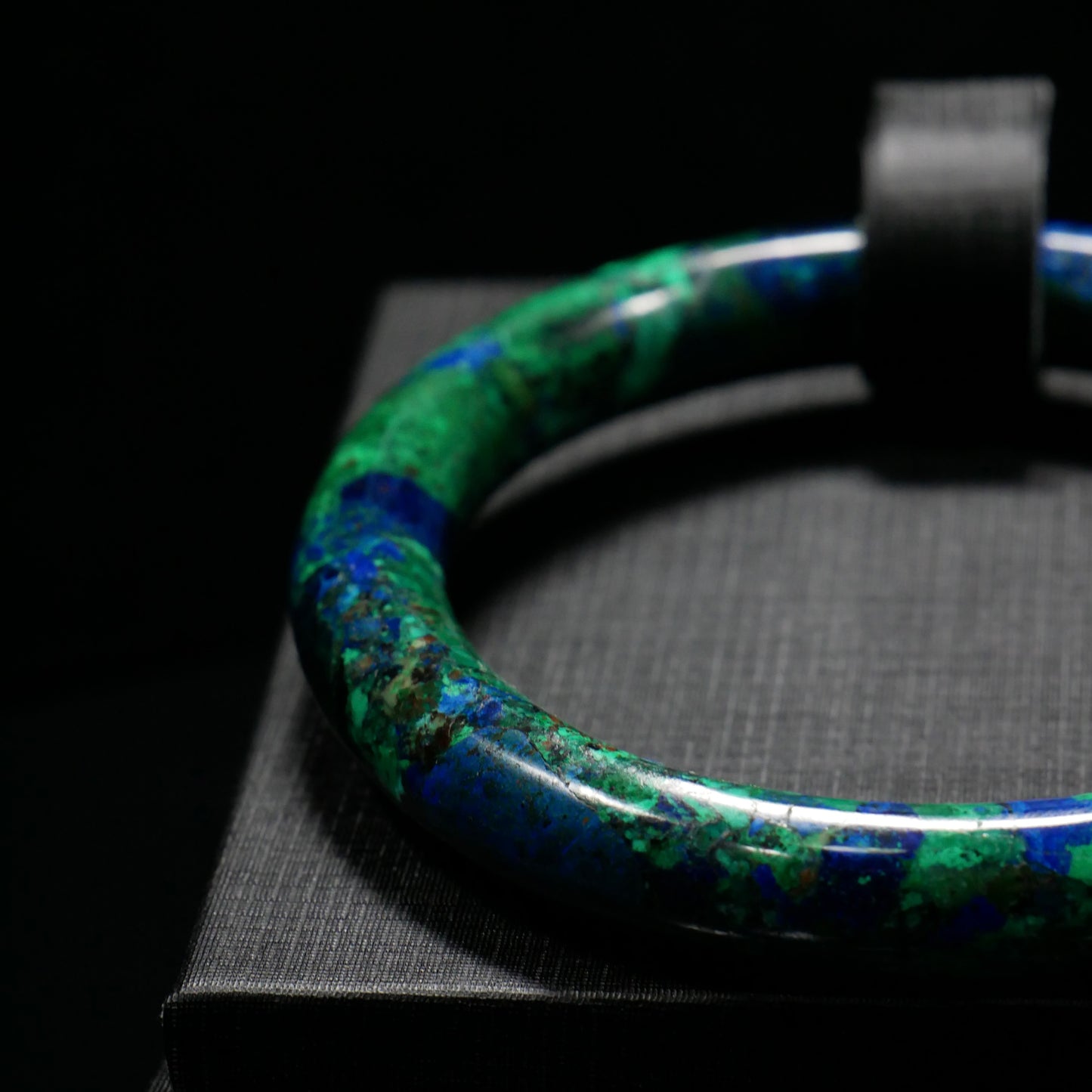Slim Azurite Bangle